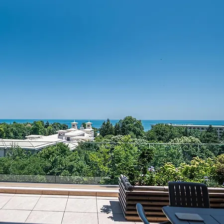 Romance And Family Hotel Saints Constantine and Helena