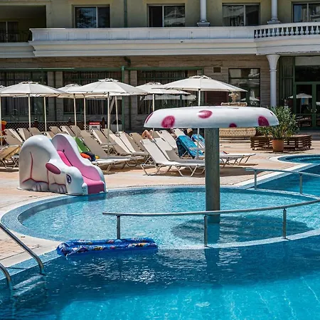 Hotell Romance And Family Saints Constantine and Helena