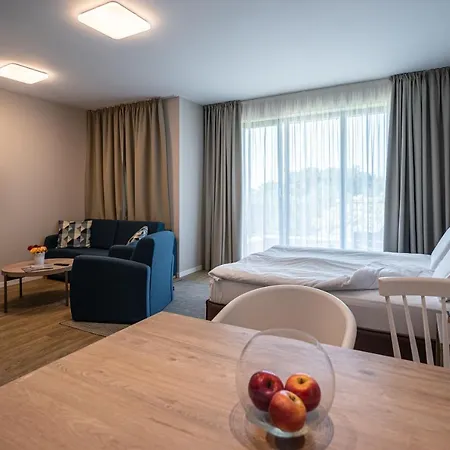 Romance And Family Hotell