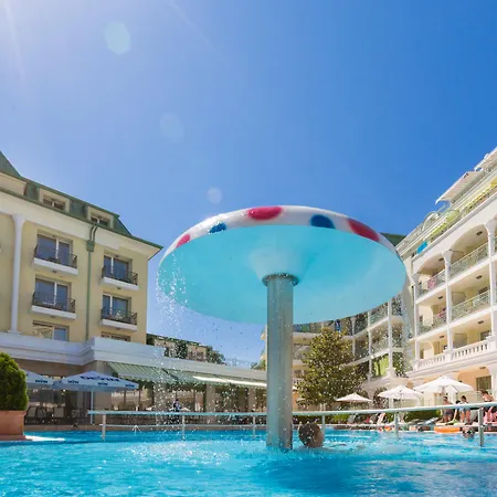 Romance And Family Hotell Saints Constantine and Helena