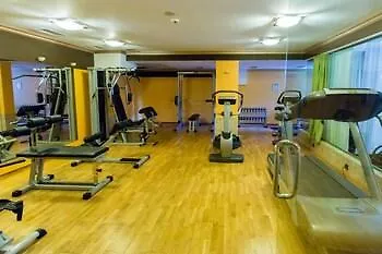 Romance And Family Hotell