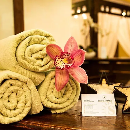 Hotell Romance And Family Saints Constantine and Helena