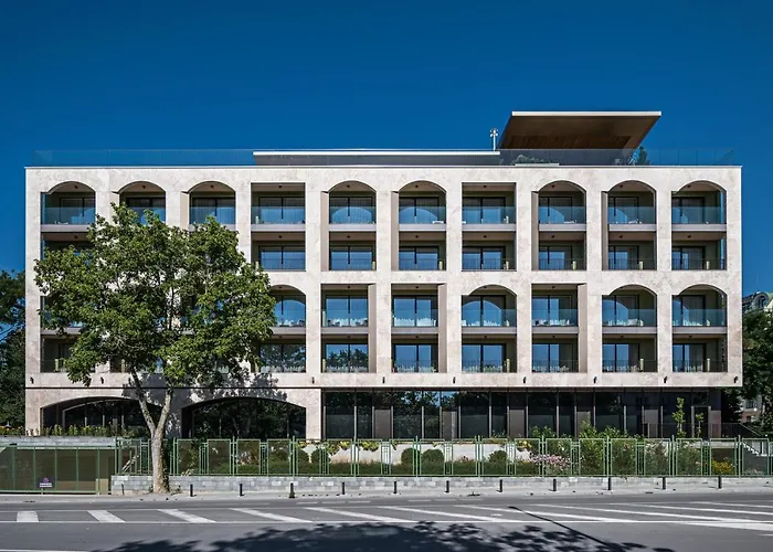 Romance And Family Hotel St Constantin et Helena