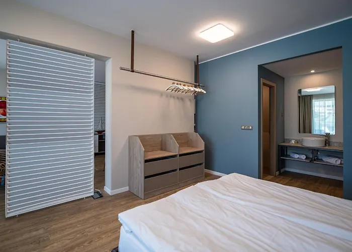 Hotel Romance And Family