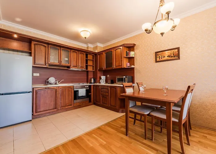 Romance And Family St Constantin et Helena